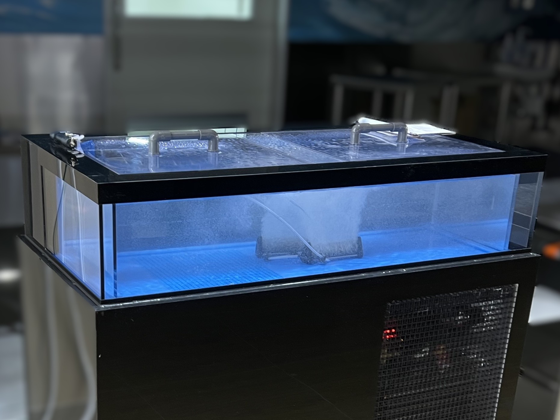 ペアアクリル水槽【活魚水槽オプション製品】 | 水槽設置 