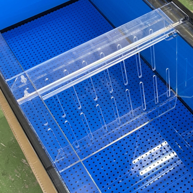 移動式仕切り板【活魚水槽オプション製品】2.png